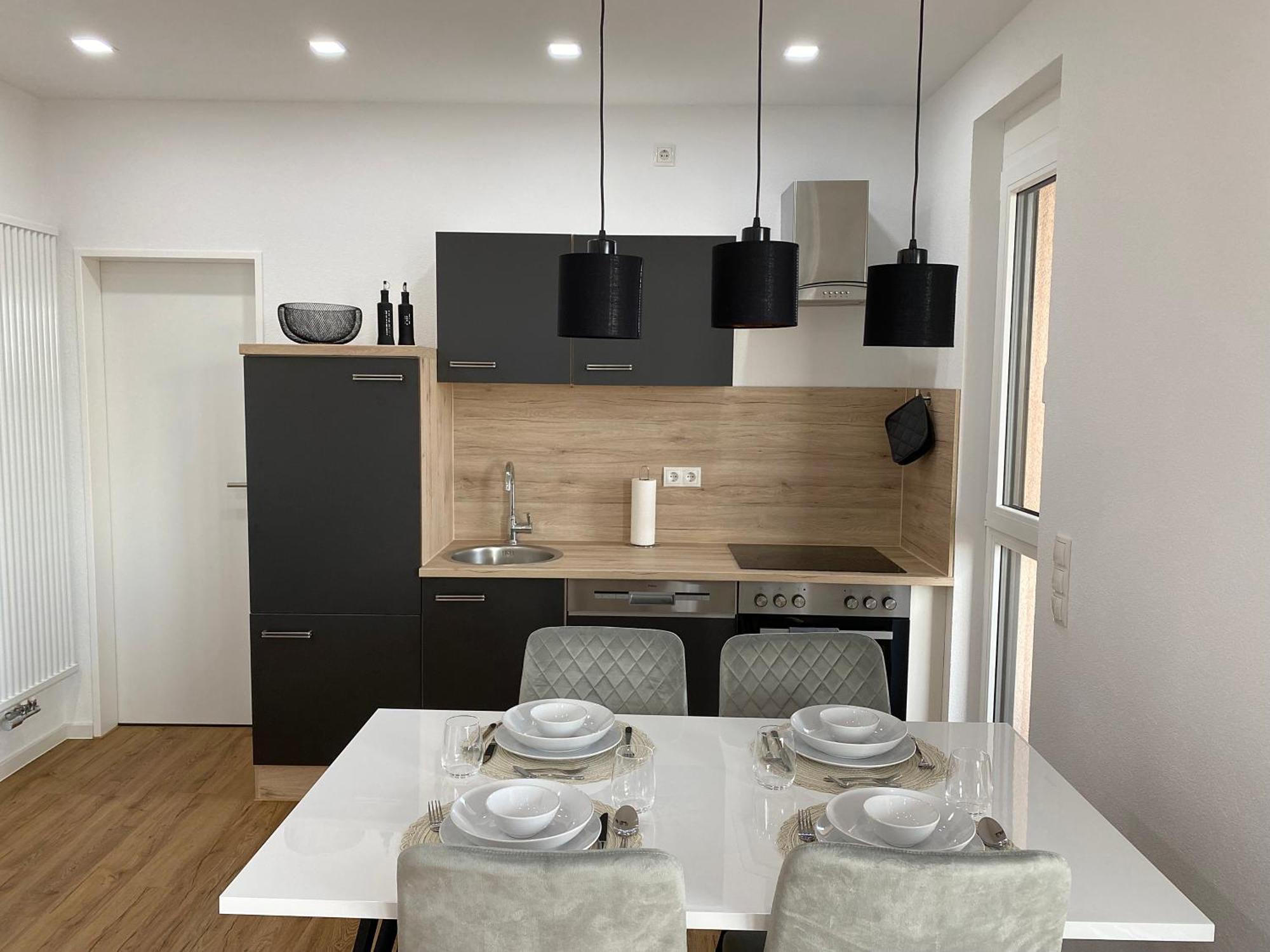 Little Penthouse *
